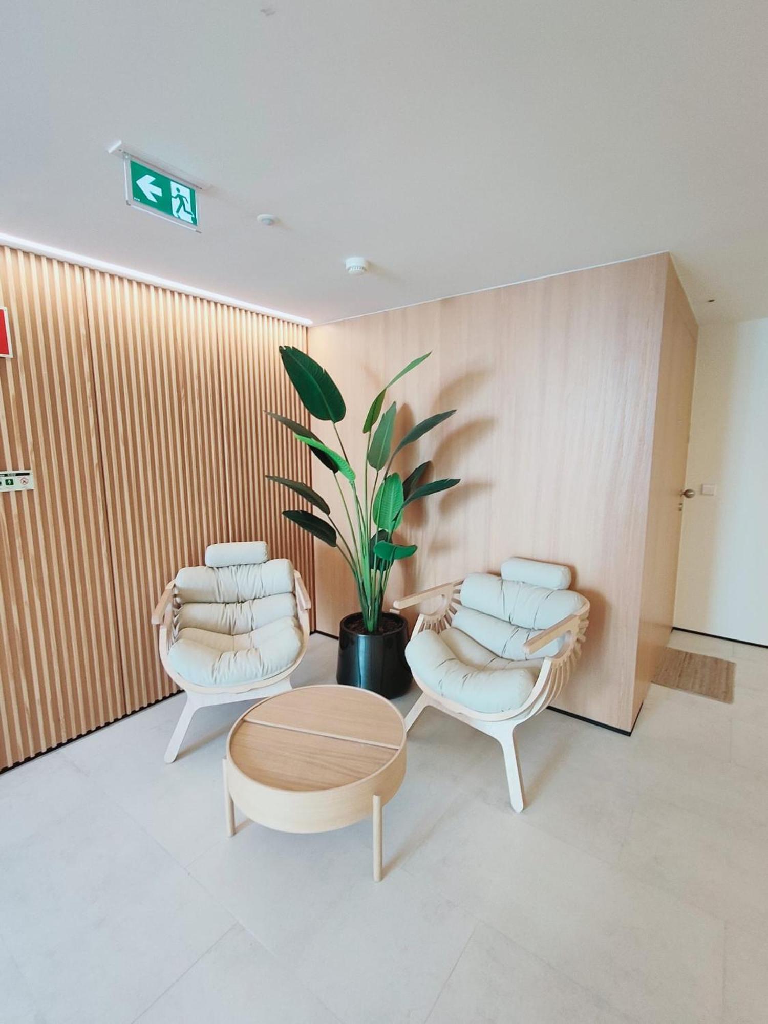 Apartment Bayline- Beachfront And Pool